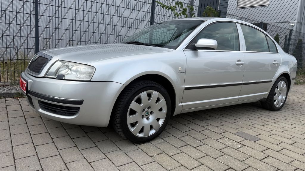 Skoda Superb 2.5 V6 AUTOMATIK TÜV,BI-XENON,LEDER,NAVI