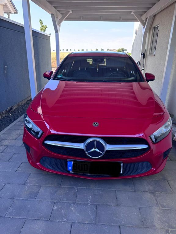 Bild des Angebotes Mercedes-Benz A 180 d Automatik | Navi | Kamera | CarPlay