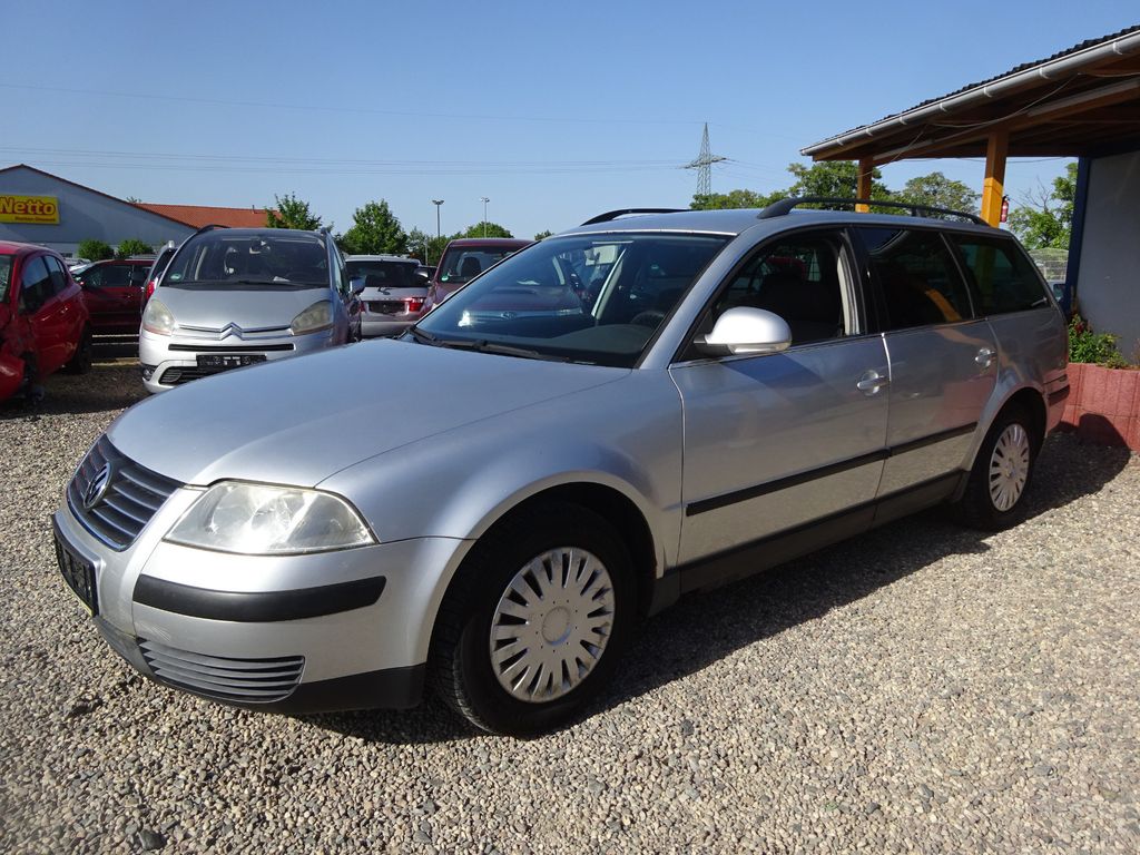Bild des Angebotes Volkswagen Passat Variant 1.6 Family