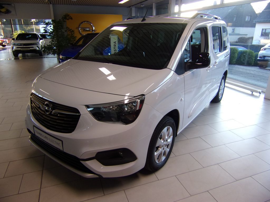 Bild des Angebotes Opel Combo e-Life Ultimate NAVI SITZHZG KLIMAAUT RFK