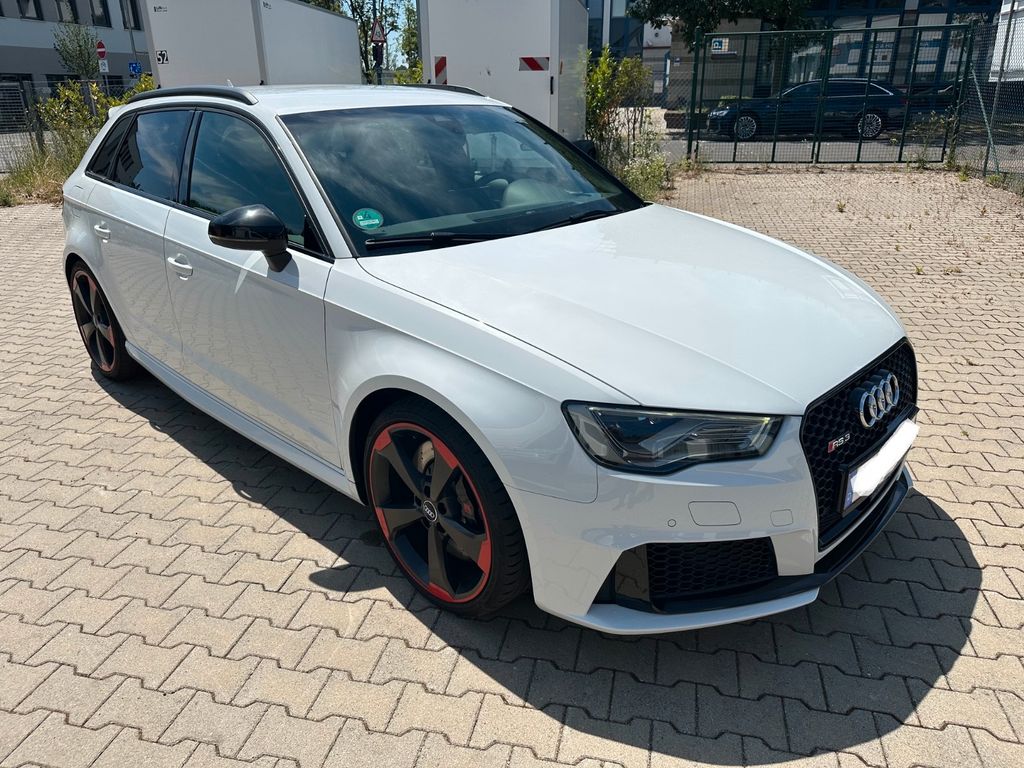 Bild des Angebotes Audi RS3 2.5 TFSI S tronic quattro Sportback -