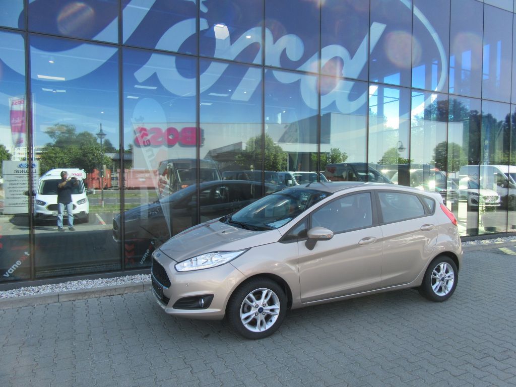 Bild des Angebotes Ford Fiesta 1.0 Celebration