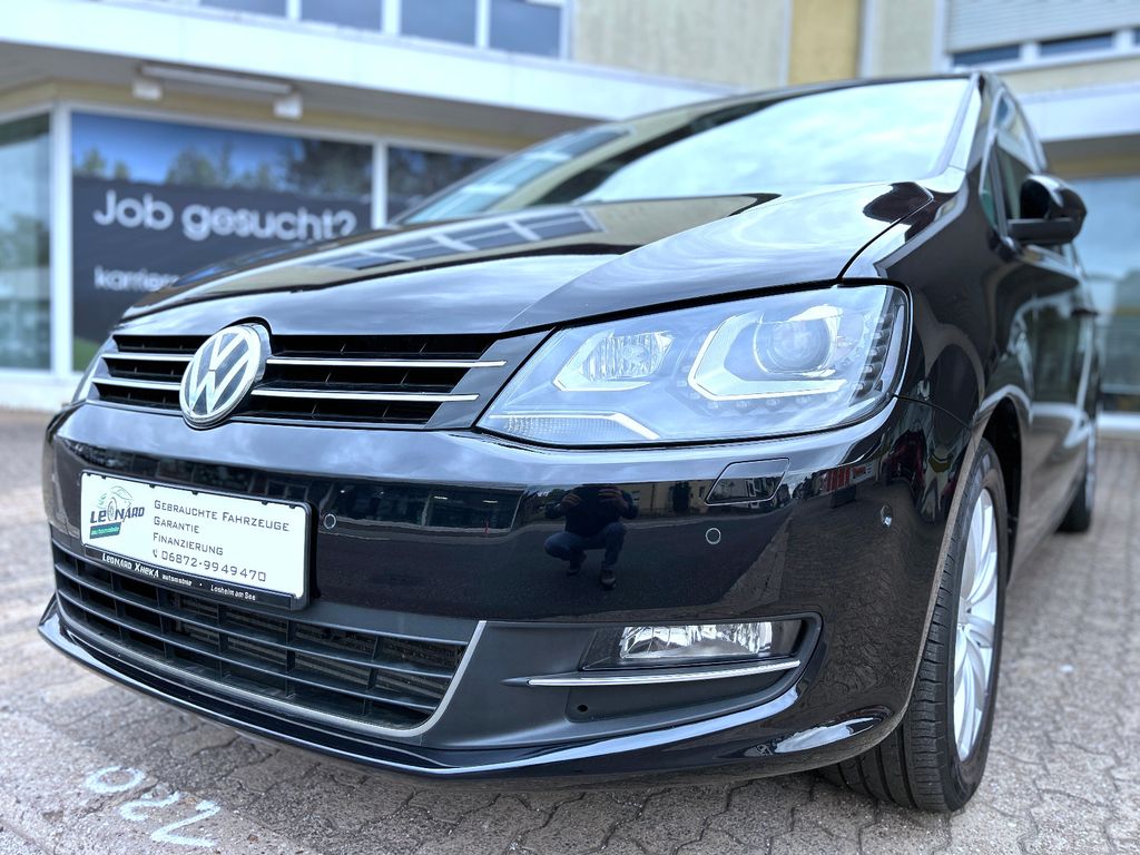 Bild des Angebotes Volkswagen Sharan Highline 2,0 Ltr. Aut. Navi Xenon Leder
