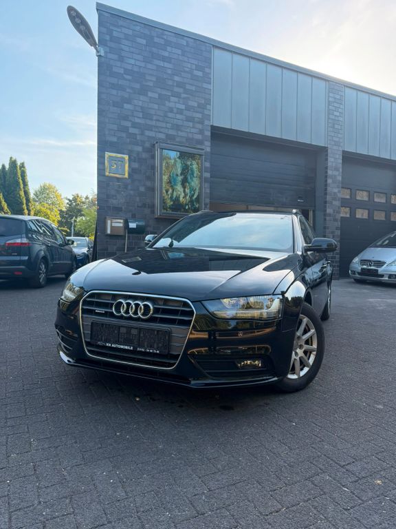 Bild des Angebotes Audi A4 Avant Attraction quattro