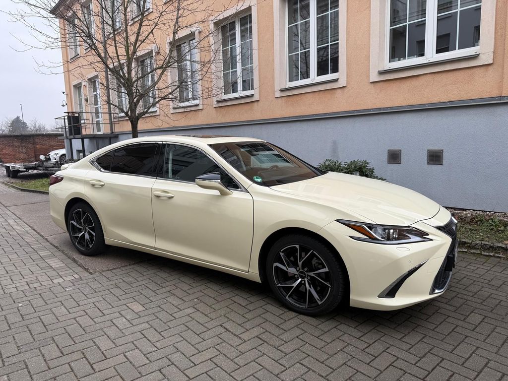 Bild des Angebotes Lexus ES 300h Business Line/ TAXI
