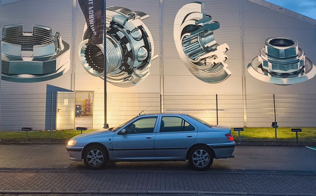 Bild des Angebotes Peugeot 406 PREMIUM 135 Premium - neue Bilder - Top Auto
