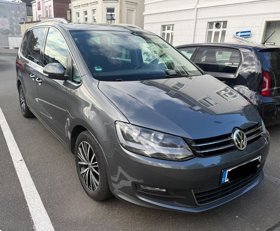 Bild des Angebotes Volkswagen Sharan 2.0 TDI - 7 SITZER - ACC DSG BMT ALLSTAR
