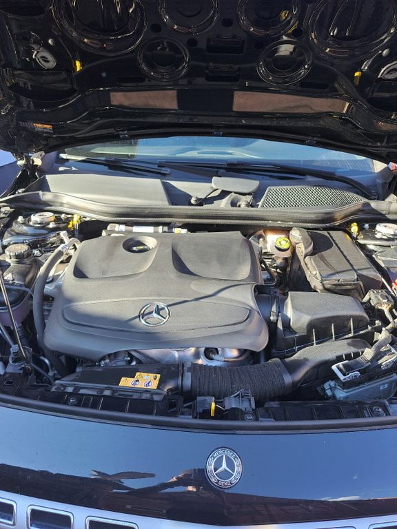 Bild des Angebotes Mercedes-Benz GLA 180 -