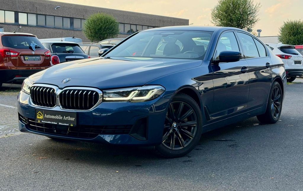BMW 520 i Luxury Line*1.Hand*Erst 20 Tkm*LED*Navi*