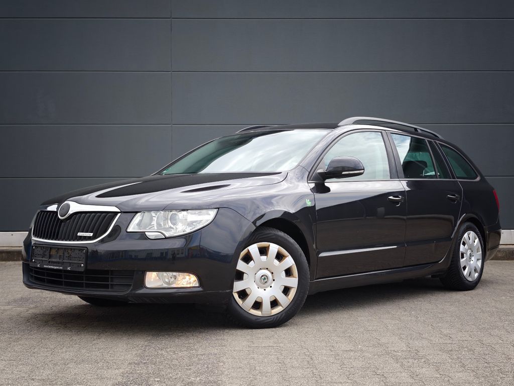 Bild des Angebotes Skoda Superb Combi 1.Hand Tempomat Greenline