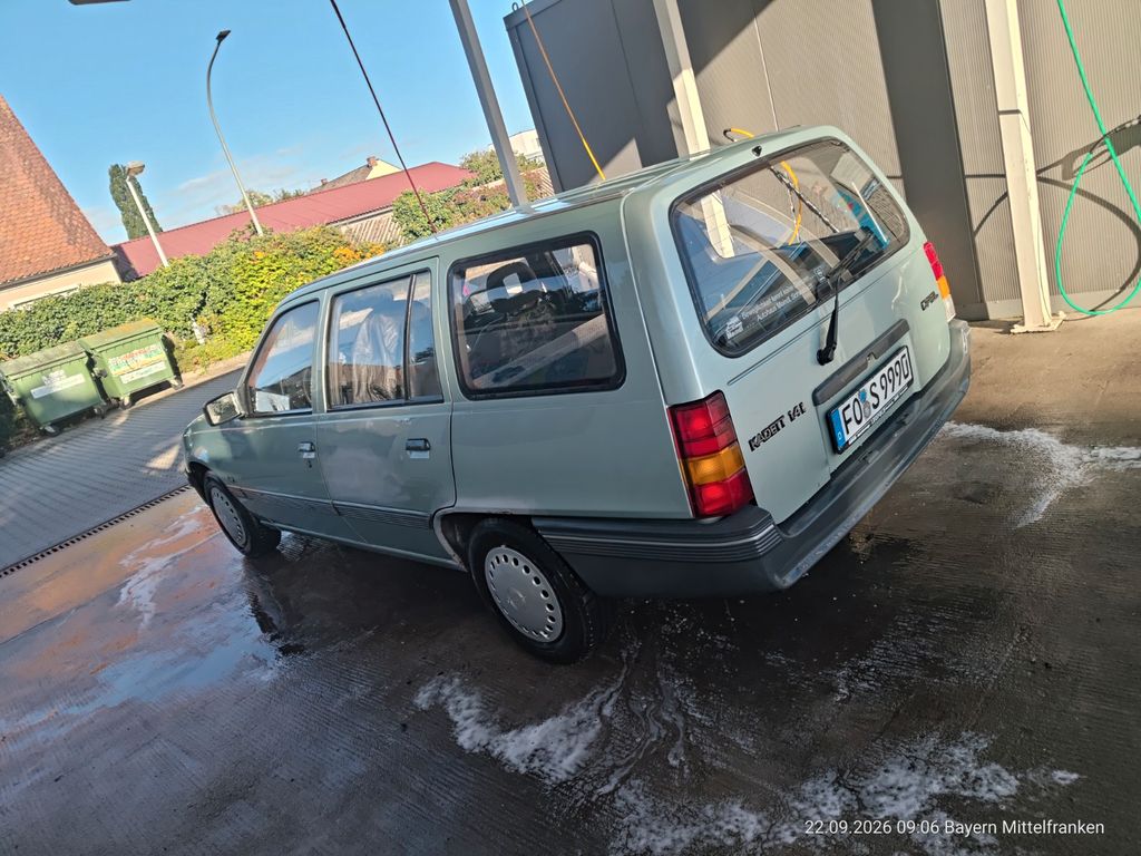 Opel Kadett e Caravan