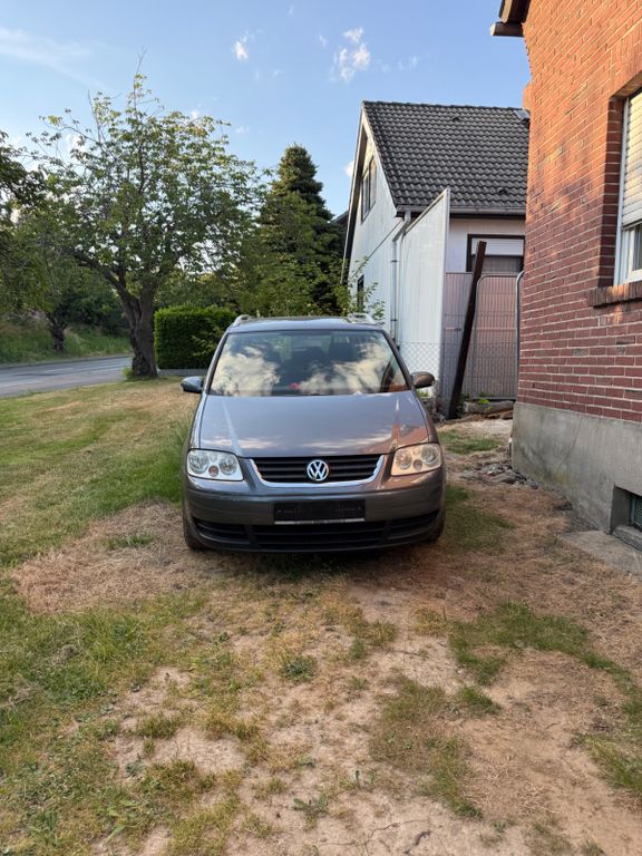 Bild des Angebotes Volkswagen Touran 1.9 TDI Basis Basis