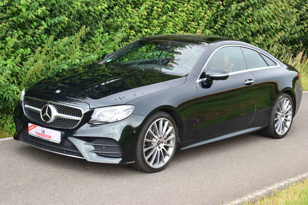 Bild des Angebotes Mercedes-Benz E 400 Coupe 4Matic AMG grün/braun LED Pano