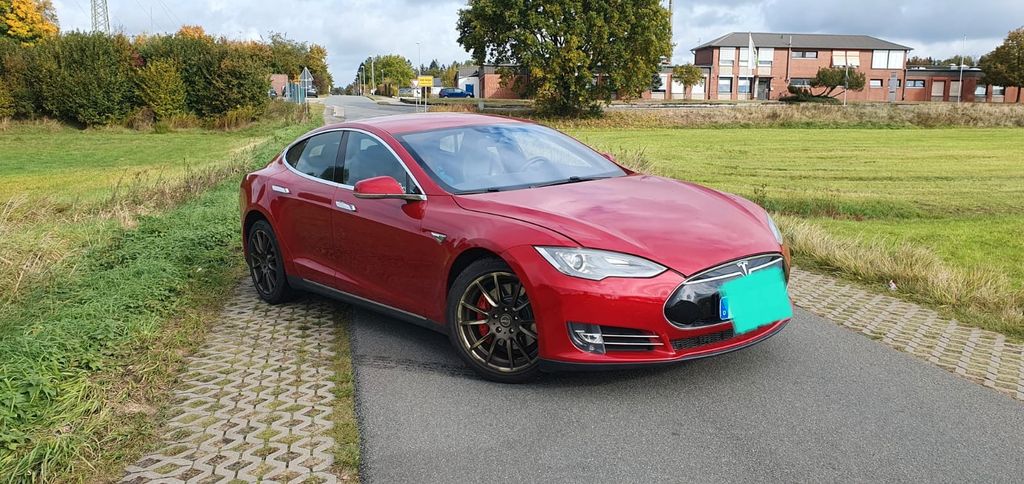 Bild des Angebotes Tesla Model S 85d Leder Navi Autopilot