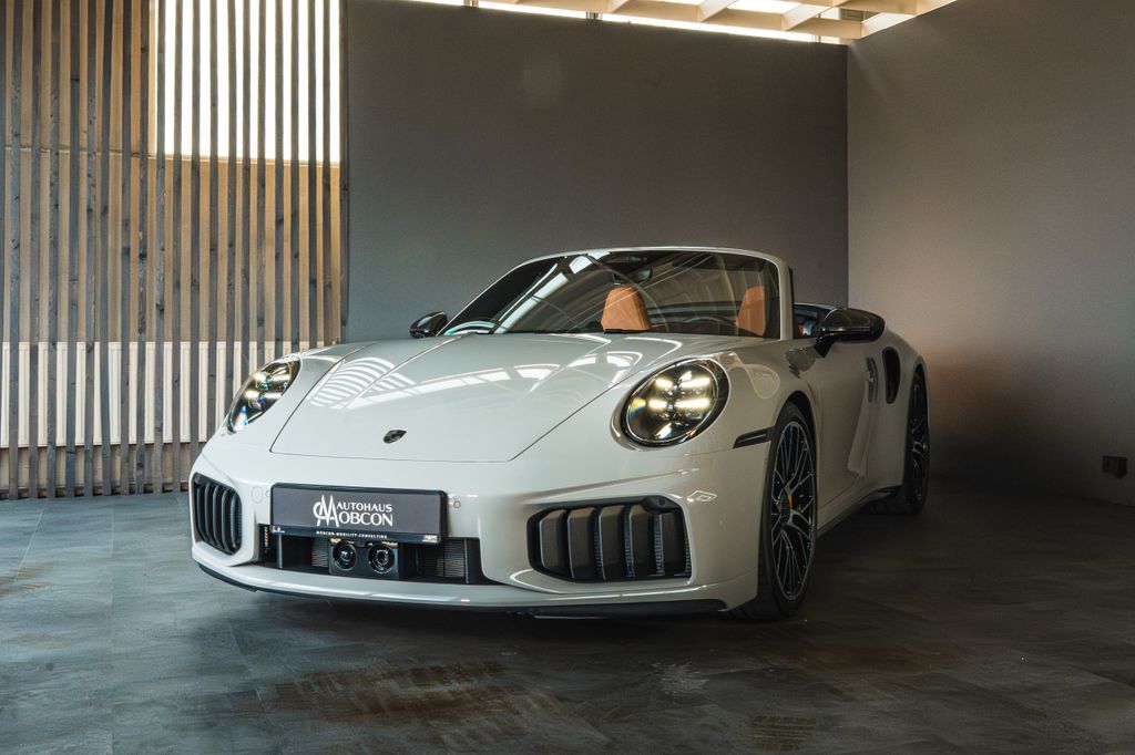 Bild des Angebotes Porsche 992 .2 TURBO S CAB | STOCK | CARBON | FULL