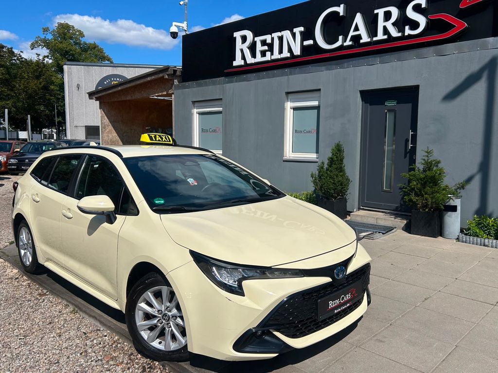 Bild des Angebotes Toyota Corolla Touring Hybrid BE./64TKM/I.HD/TAXI/VOLL!