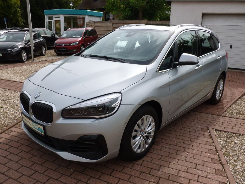 Bild des Angebotes BMW 218iA Active Tourer Advantage LED/Navi/Pano