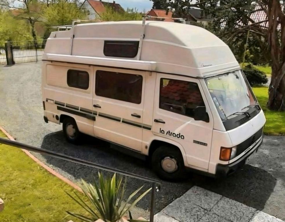 Bild des Angebotes Mercedes-Benz MB 100