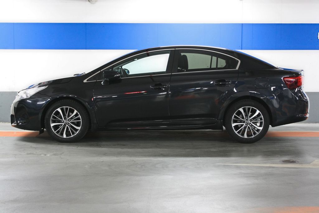 Bild des Angebotes Toyota Avensis 1,8L Business Edition 4-Türig LEDER
