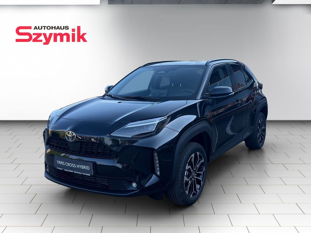 Bild des Angebotes Toyota Yaris Cross 1,5 Teamplayer Parksensoren und TWW