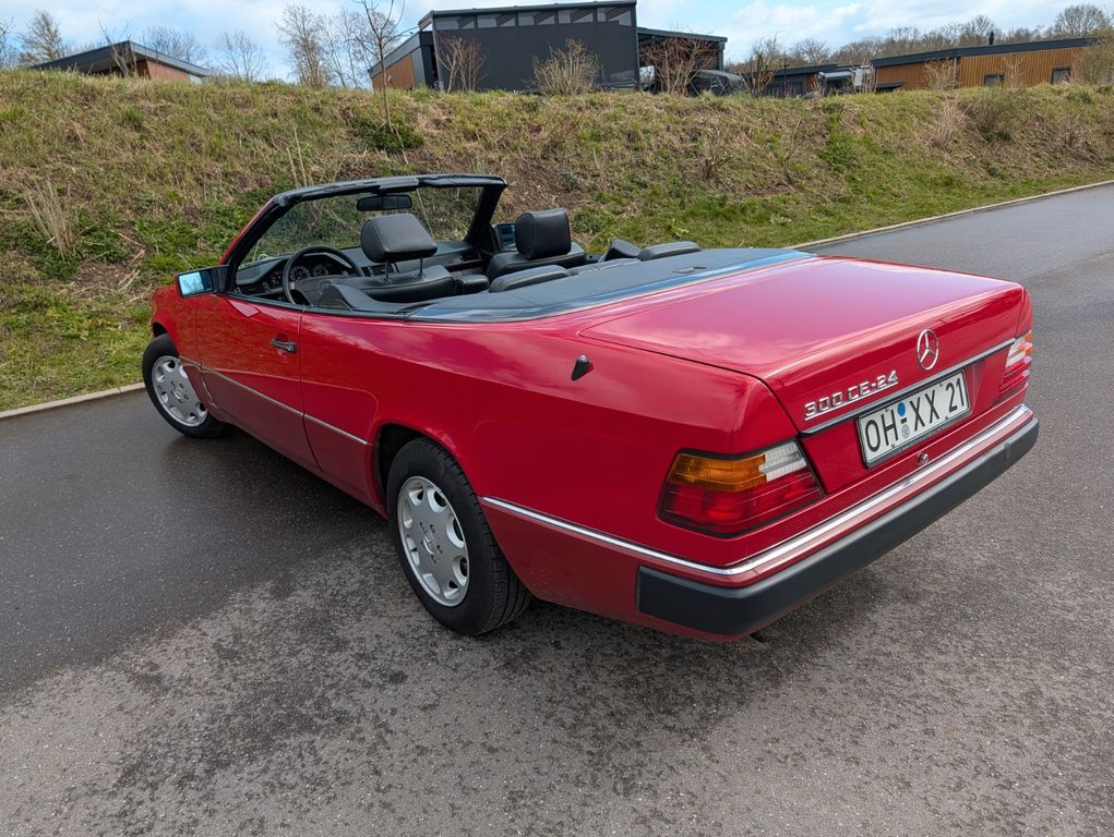 Bild des Angebotes Mercedes-Benz 300 CE 24 V Cabriolet