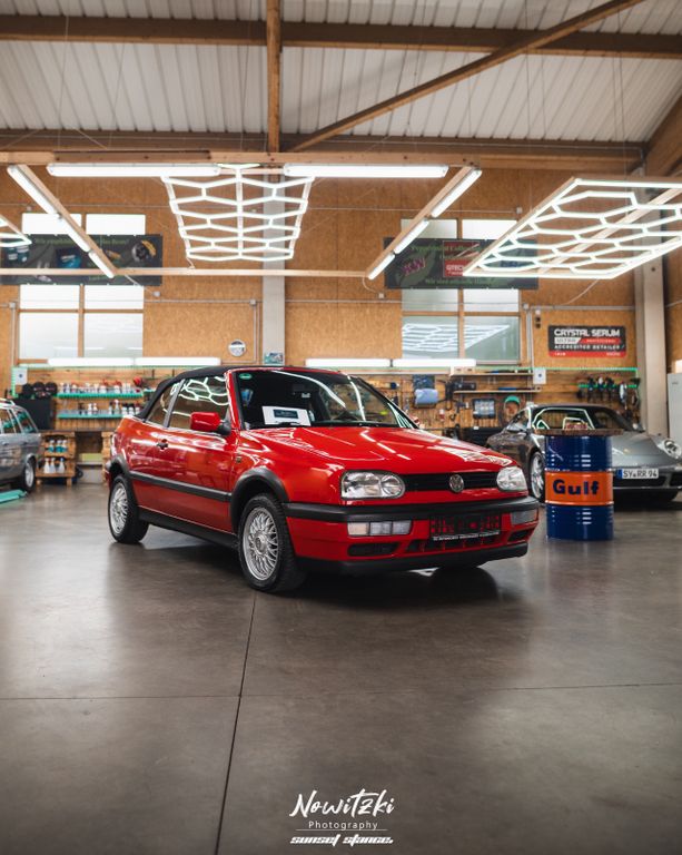 Volkswagen Golf 1.8 Comfortline Erdbeerkörbchen