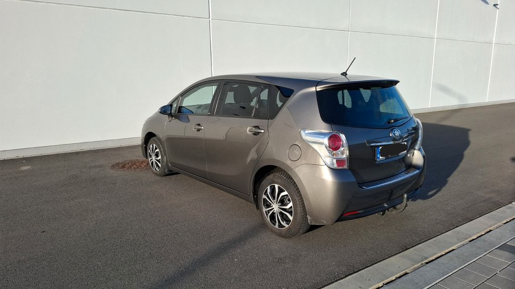 Bild des Angebotes Toyota Verso 1.8l Valvematic Comfort 5-Sitzer Comfort