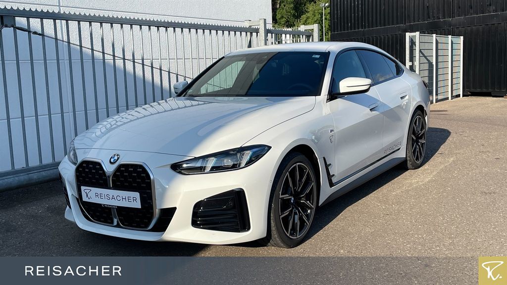 Bild des Angebotes BMW 420i Gran Coupé Sportpaket Autom. Parksystem