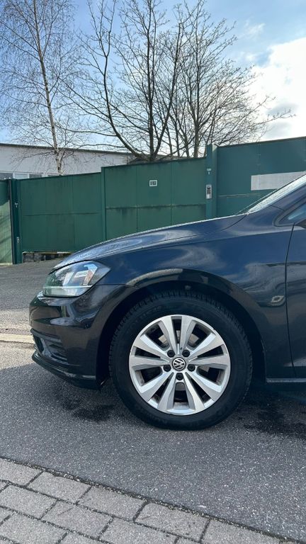 Bild des Angebotes Volkswagen Golf 1.0 TSI 63kW Join Join
