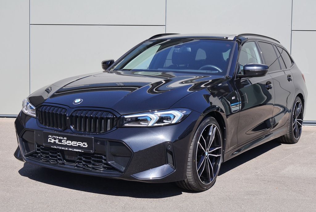 Bild des Angebotes BMW 320 i M SPORT/SHADOW/ WIDES./ACC/PANO/360°/HUD/A