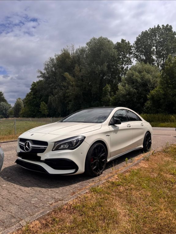 Bild des Angebotes Mercedes-Benz CLA 45 AMG 4Matic - Fast Voll - PERF Abgasanlage