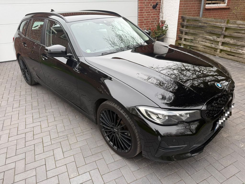 Bild des Angebotes BMW 320d Touring Sport Line Automatik Sport Line