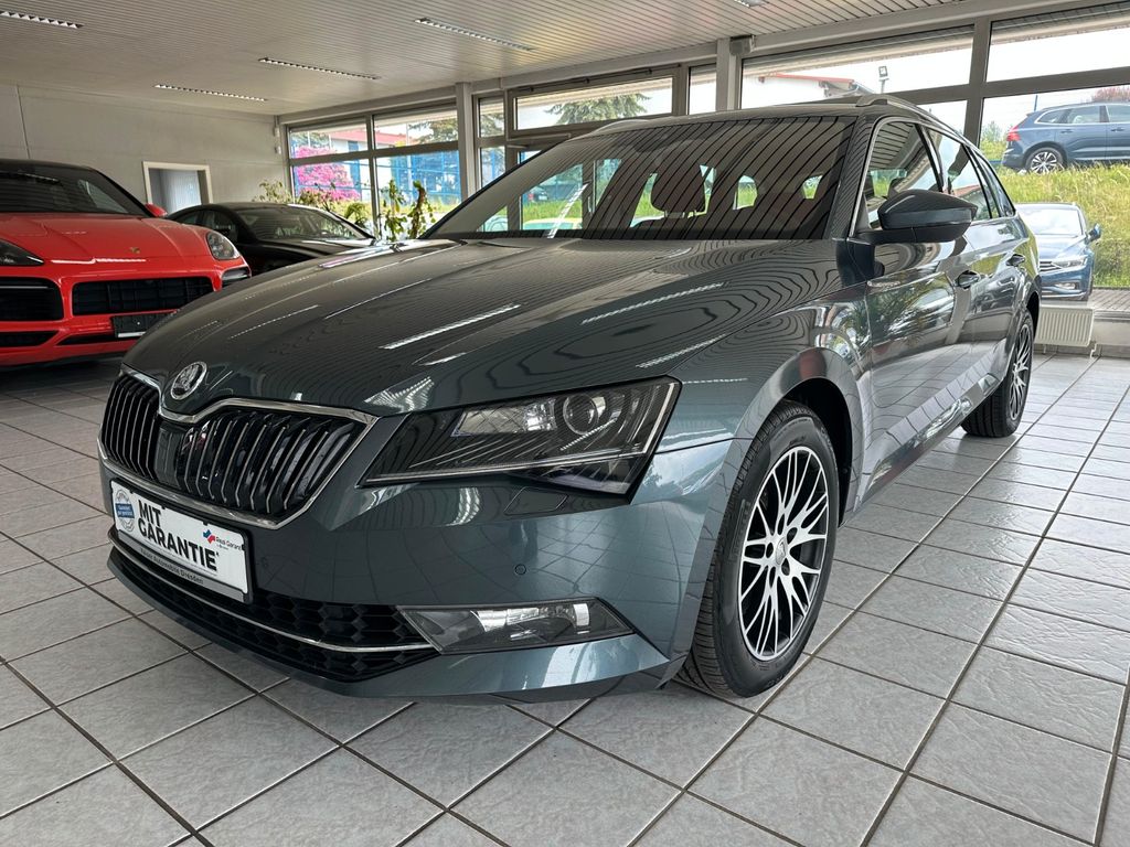Bild des Angebotes Skoda Superb Combi Style 4x4*PDC*Tempo*SHZ*Kamera*DAB*