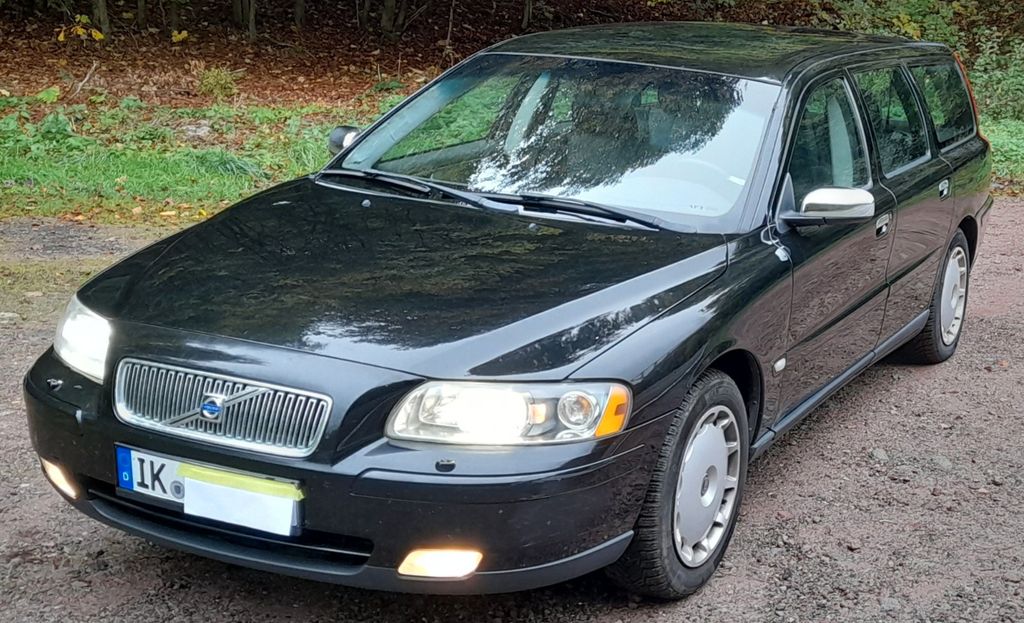 Bild des Angebotes Volvo V70 2.4 Move