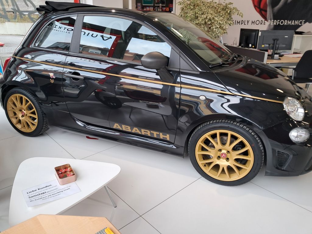 Bild des Angebotes Abarth 595C 1.4 T-Jet 16V 595C Scorpioneoro Scorpio...