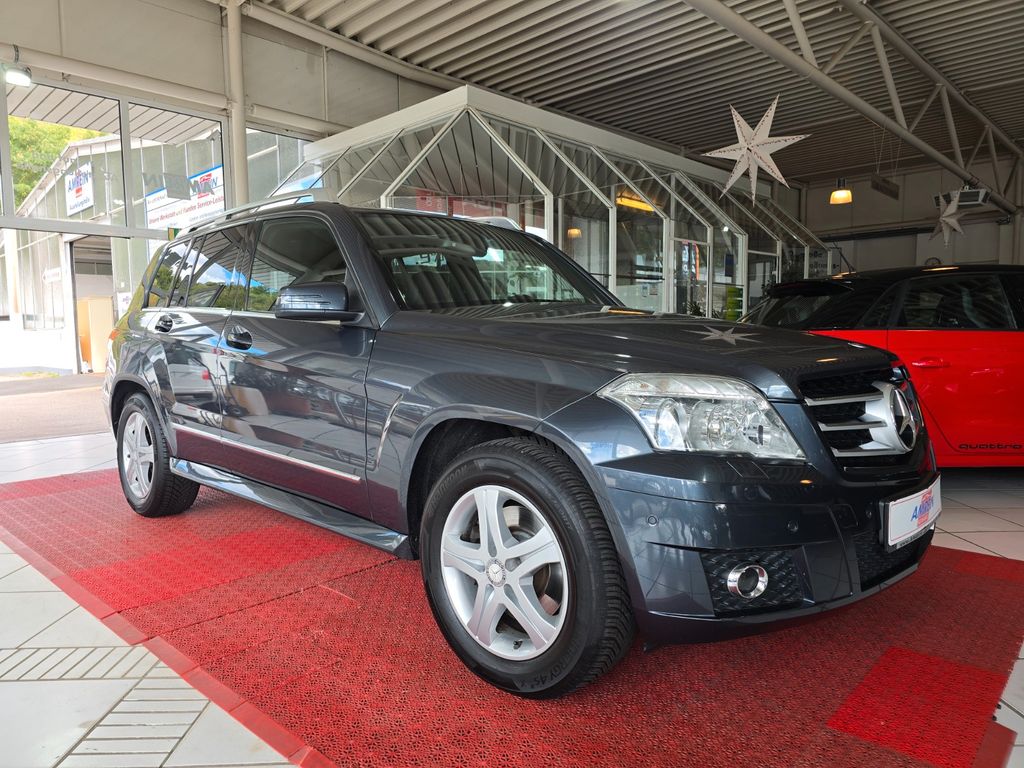 Bild des Angebotes Mercedes-Benz GLK 320 4MATIC Sportpaket  NAVI+KAMERA+BI-XENON