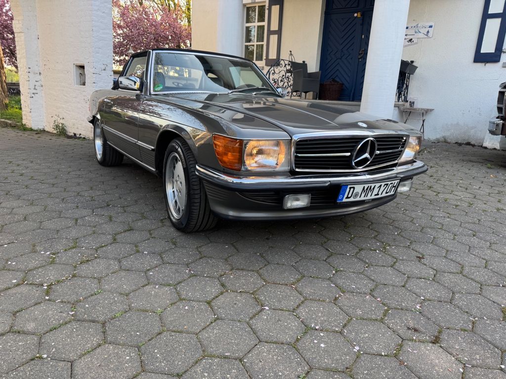 Bild des Angebotes Mercedes-Benz 280 SL,  neuwertiger Originalzust. Gutachten 68.