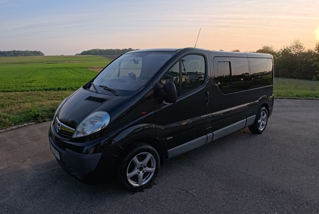 Bild des Angebotes Opel Vivaro 9-Sitzer Langversion