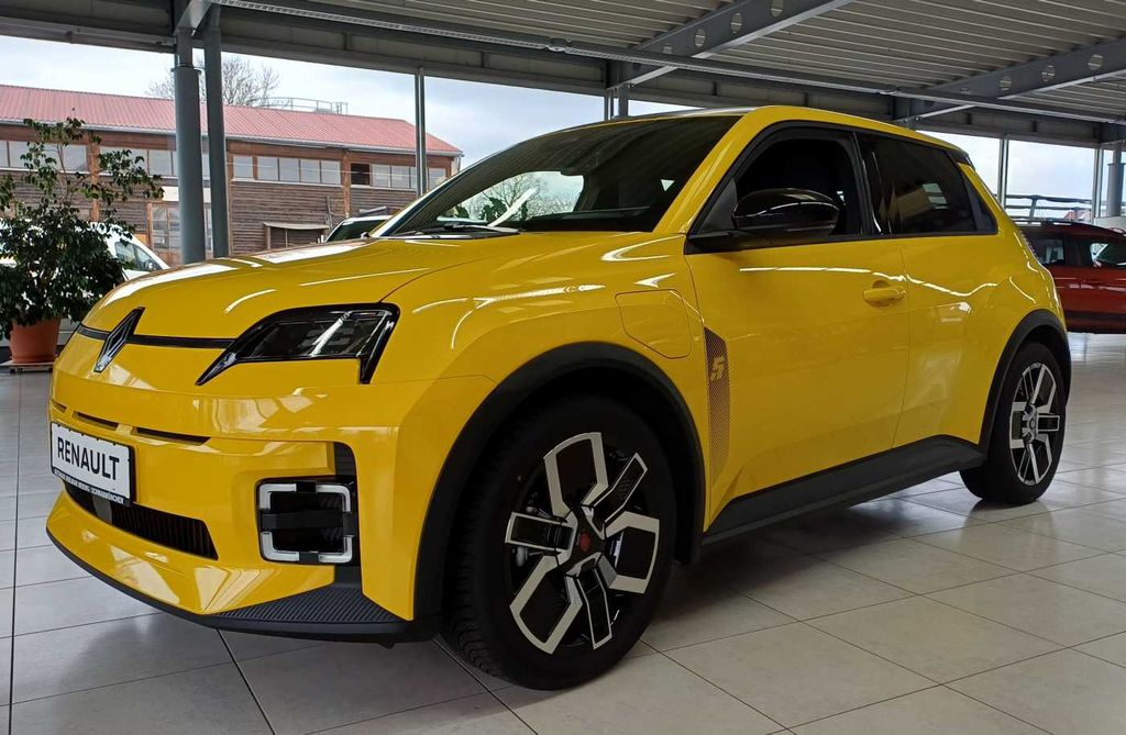 Bild des Angebotes Renault R 5 Techno, Winterpaket, 18' Alu, Navi, Kamera