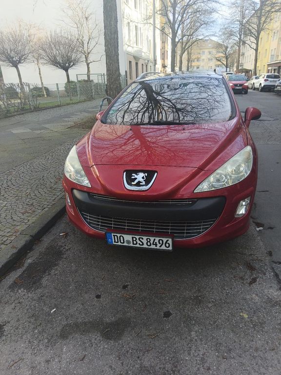 Bild des Angebotes Peugeot 308 SW Platinum 120 VTi Platinum 7.Sitzer