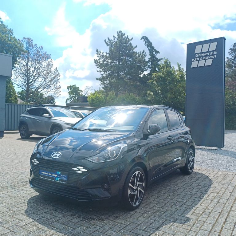Bild des Angebotes Hyundai i10 1.2 AT PRIME+ 8"-NAVI RFK TEMP PDC 16"-ALLW.