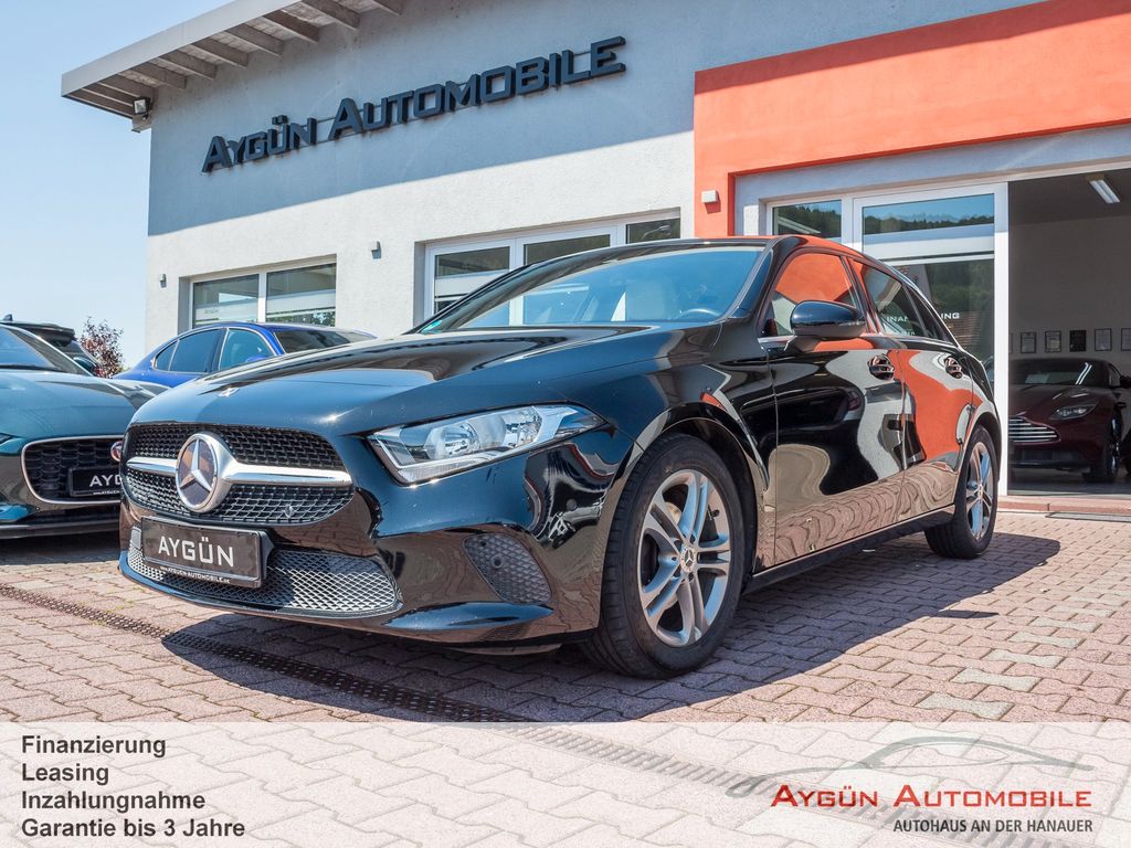 Bild des Angebotes Mercedes-Benz A 160 Teilleder / Navi