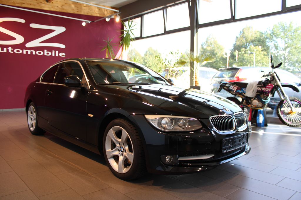 Bild des Angebotes BMW 325i Coupe Leder PDC SHZ