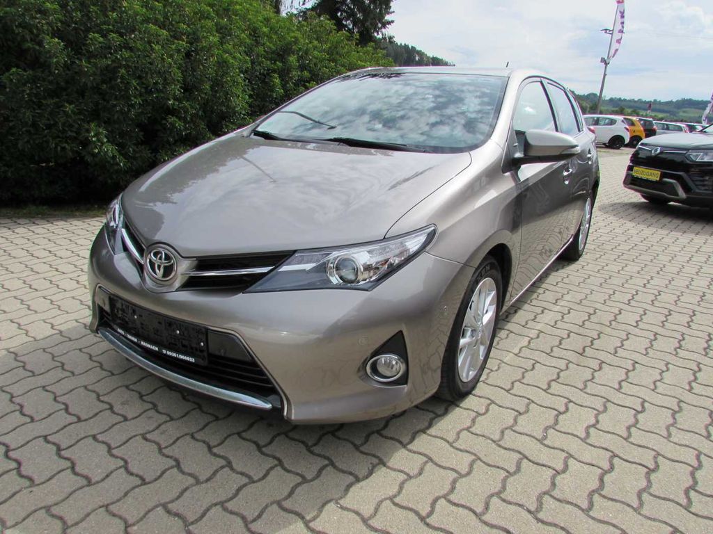 Bild des Angebotes Toyota Auris 2.0 D-4D START Edition 'Navi/SHZ/PDC'