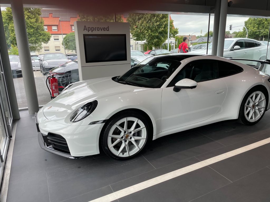 Bild des Angebotes Porsche 992 Carrera Coupé 394PS Aeropaket Sport Chrono