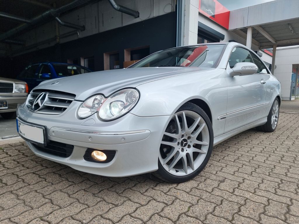 Bild des Angebotes Mercedes-Benz CLK 280 Coupe /BI-Xenon/Scheckheft/Leder/8xBerei