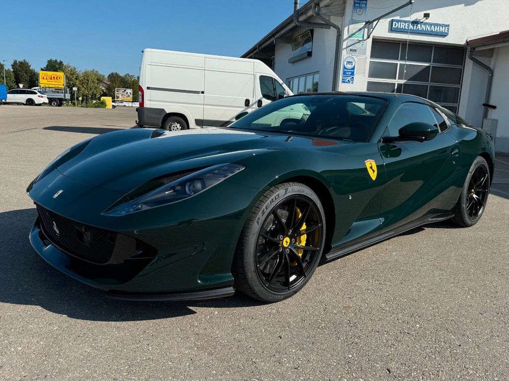 Bild des Angebotes Ferrari 812 GTS, Carbon, ADAS, AIRBRUSH, LIFT, ALCANTARA