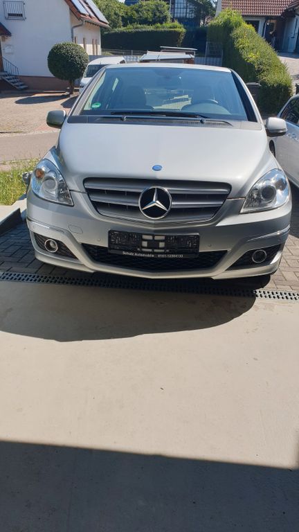 Bild des Angebotes Mercedes-Benz 200