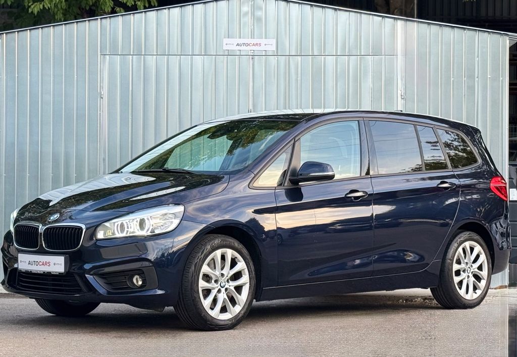 Bild des Angebotes BMW 220 i Gran Tourer/LED/AHK/PDC/TEMP/TOP-ZUSTAND