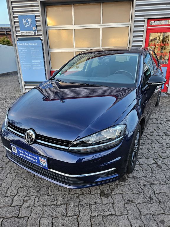 Bild des Angebotes Volkswagen Golf VII Lim. IQ.DRIVE Start-Stopp HU NEU!